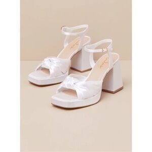 NWOT Lulus Remie White Satin Knotted Platform High Heel Sandals